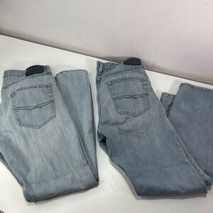 lot 2 Levi's Signature Strauss & Co. Men 33x30 / 34x30 Light Wash Denim Jeans
